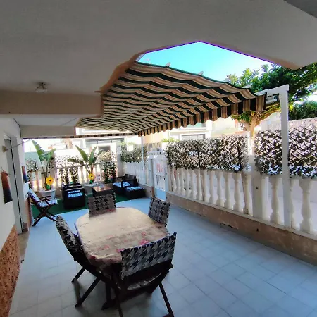Maite Apartment *