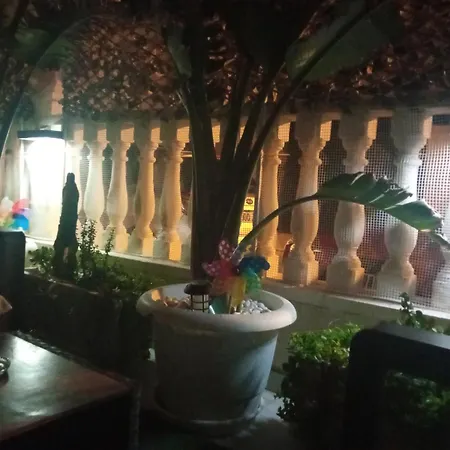 Maite Apartment *